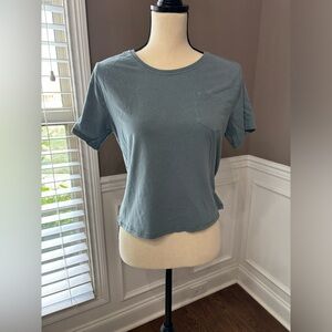 The North Face Cropped Tee T-shirt W/ Pocket Green Womens Medium Outdoors